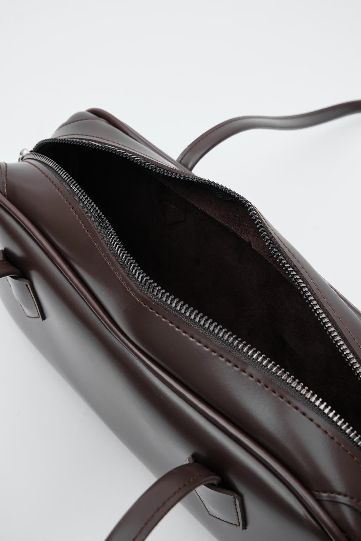 Sac baguette marron amer