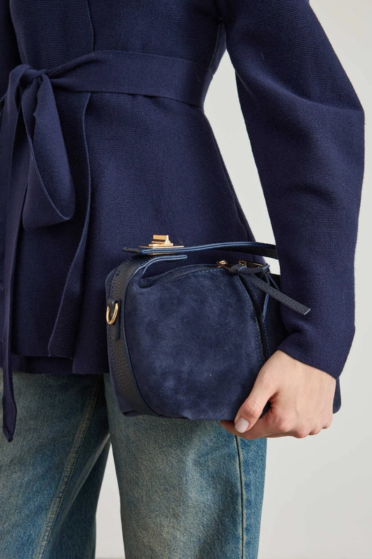 Sac à main bleu en daim à poignée épaisse