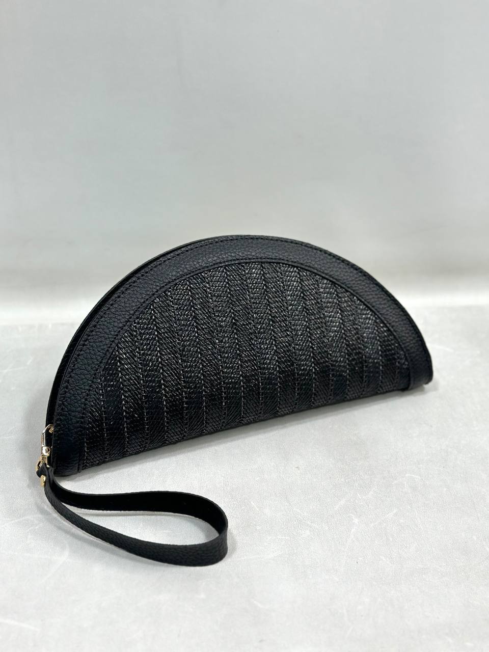 Pochette Demi-Lune Noire